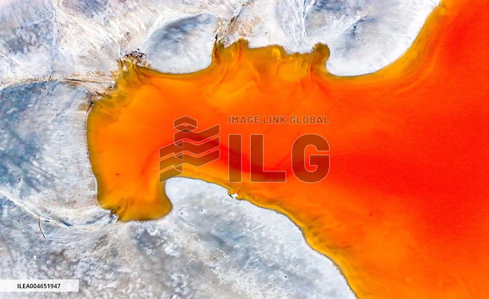 Mangnai Naoer Salt Lake in Ordos