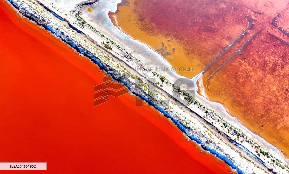 Mangnai Naoer Salt Lake in Ordos