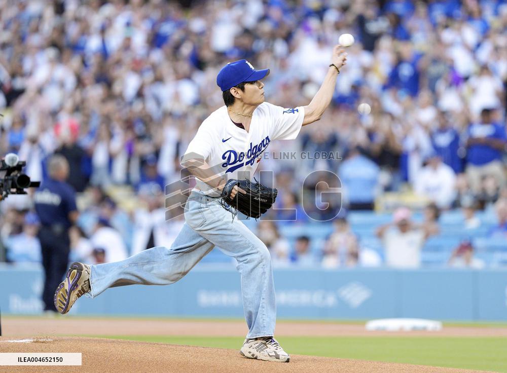 Baseball: Reds vs. Dodgers