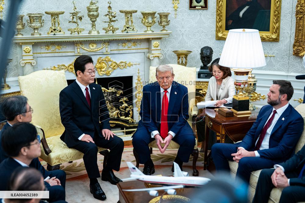President Trump Meets With South Korean President Myung - DC