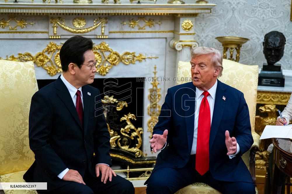 President Trump Meets With South Korean President Myung - DC