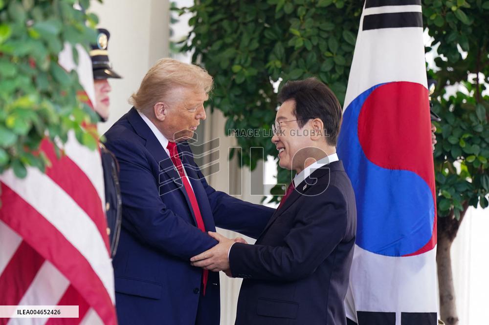 President Trump Meets With South Korean President Myung - DC