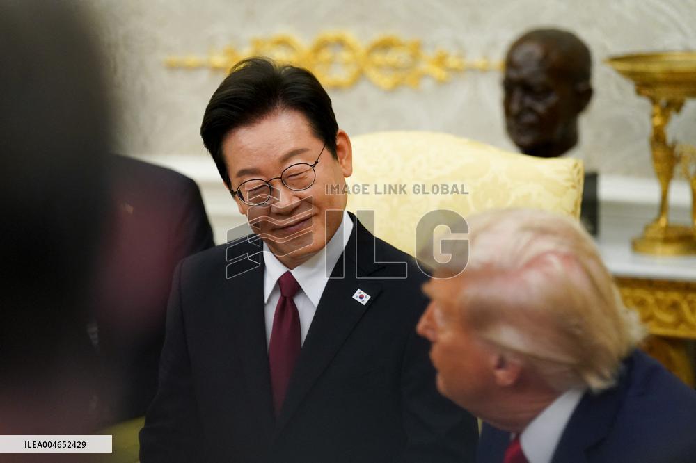 President Trump Meets With South Korean President Myung - DC