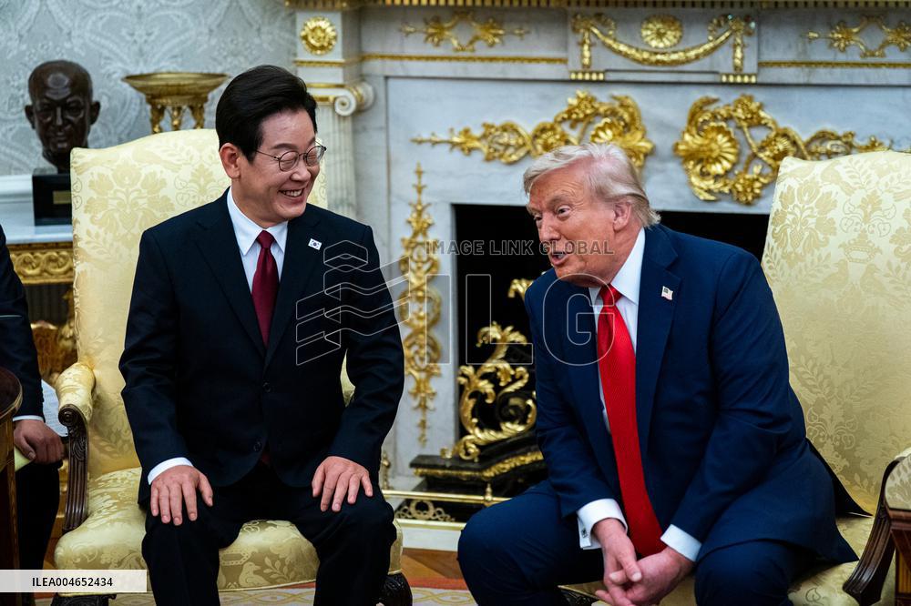 President Trump Meets With South Korean President Myung - DC