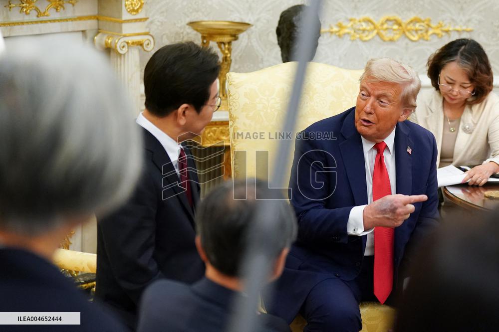 President Trump Meets With South Korean President Myung - DC