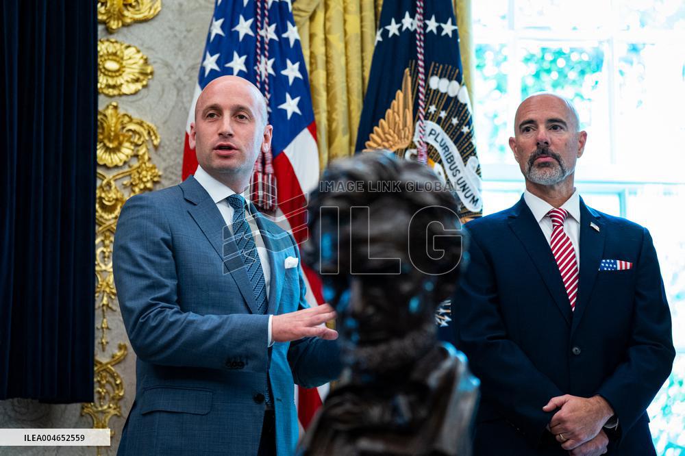 Trump Signs Executive Order In Oval Office - DC