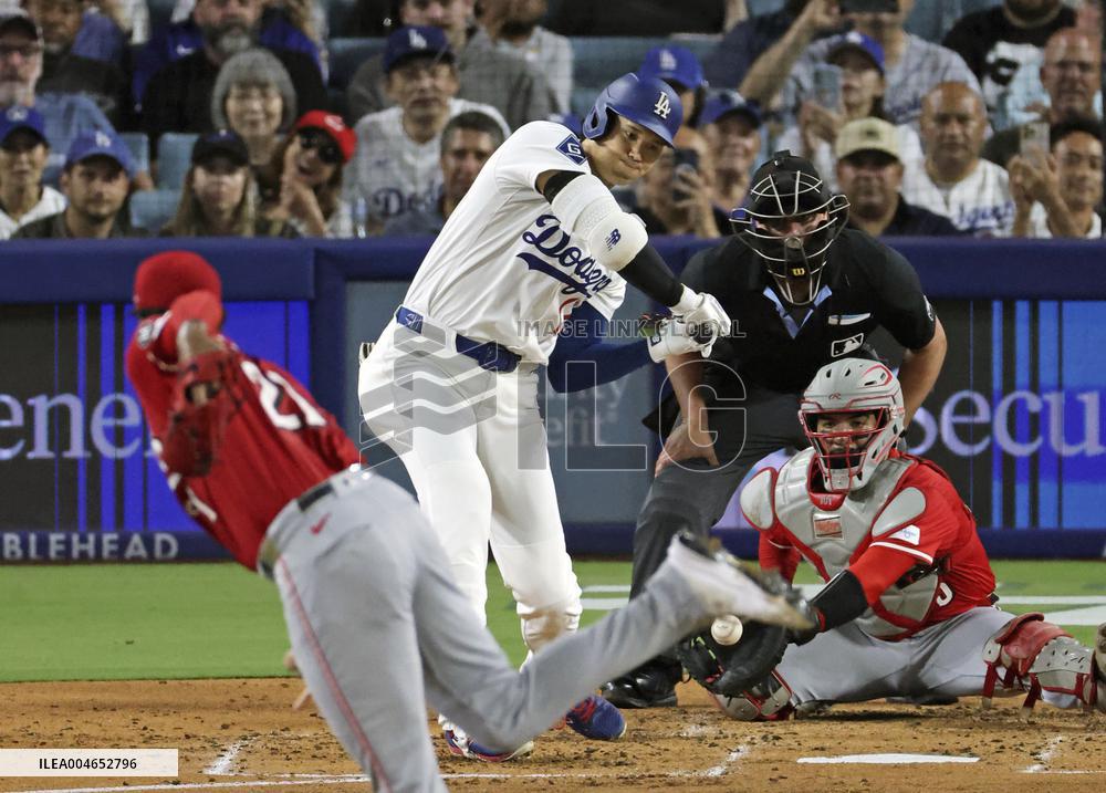 Baseball: Reds vs. Dodgers