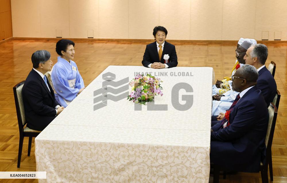 Japanese emperor, empress meet prize recipients