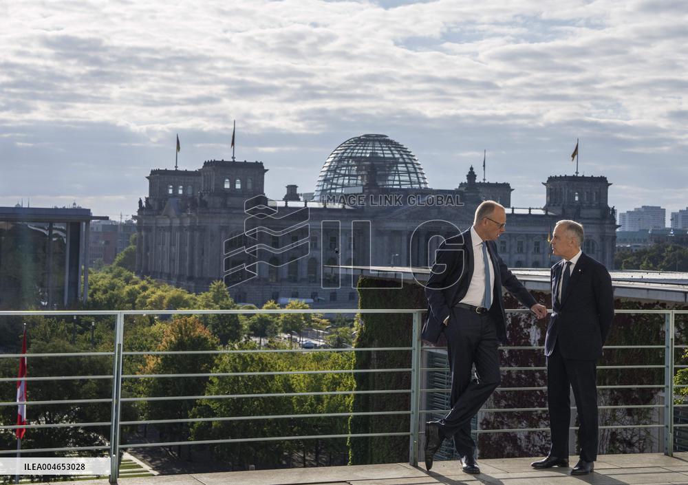 Canadian Press - Mark Carney Meets Chancellor Merz in Berlin - Germany