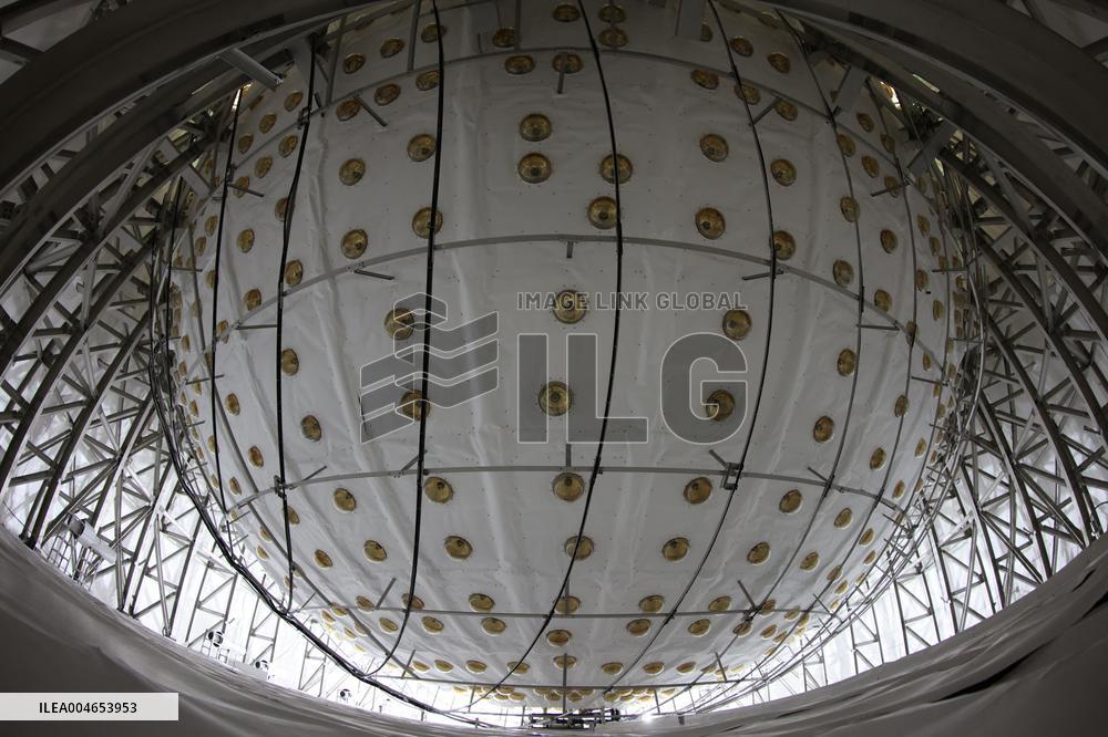 Underground Neutrino Observatory Operation - Chin