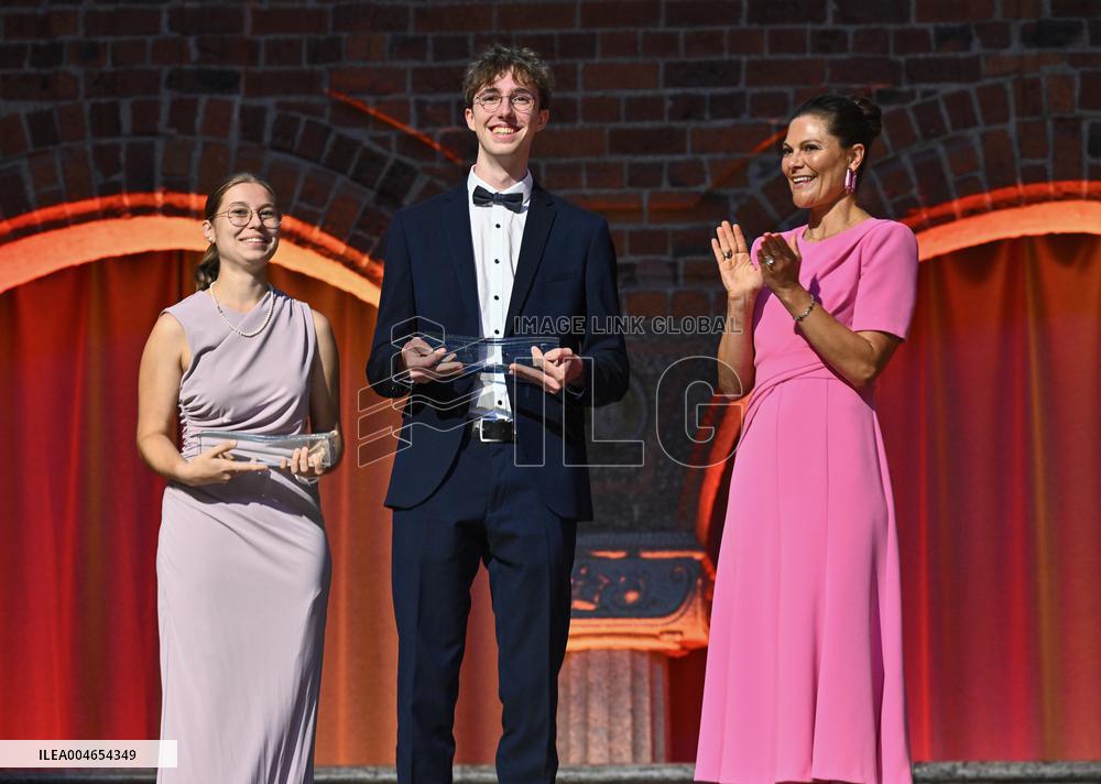 CROWN PRINCESS AT THE STOCKHOLM JUNIOR WATER PRIZE