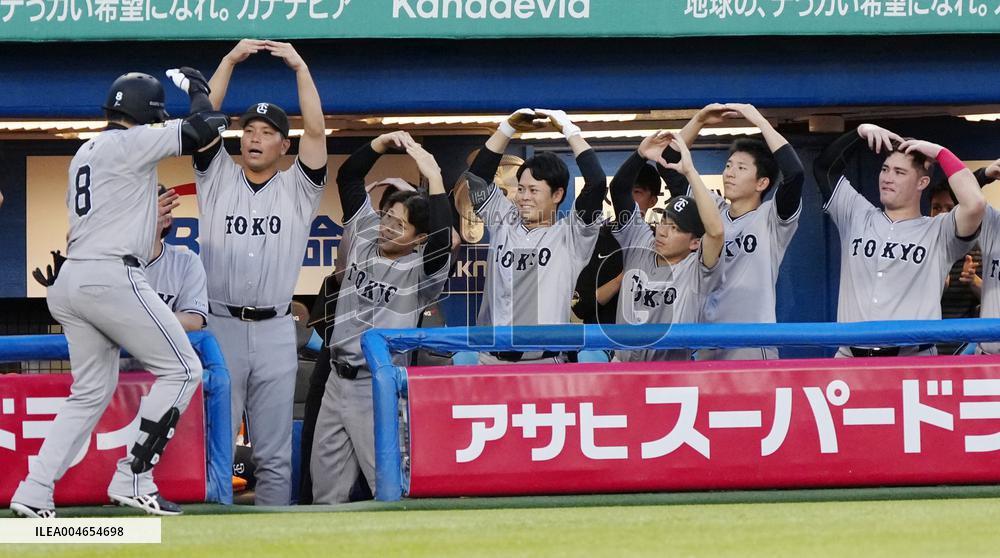 Baseball: Giants' Maru hits for cycle