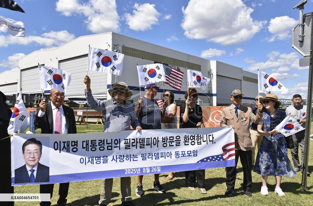 S. Korean President Lee visits shipyard in Philadelphia