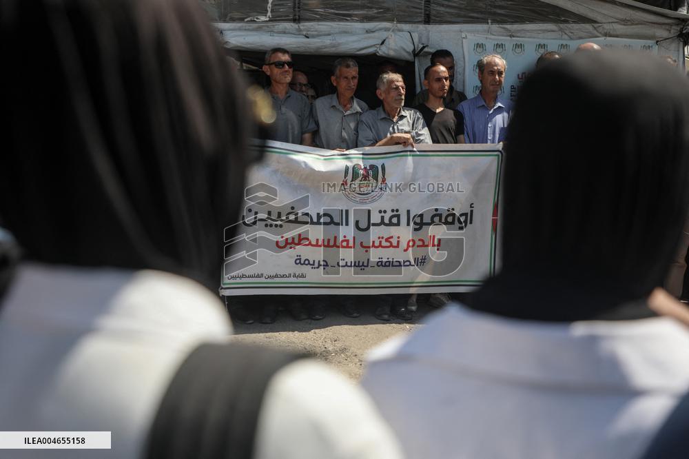 Rally in Solidarity with Journalists Killed by Israeli Strikes - Gaza
