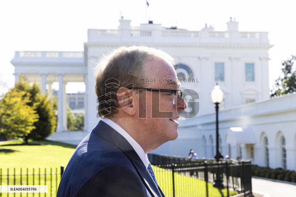 Director of the National Economic Council Kevin Hassett speaks at White House