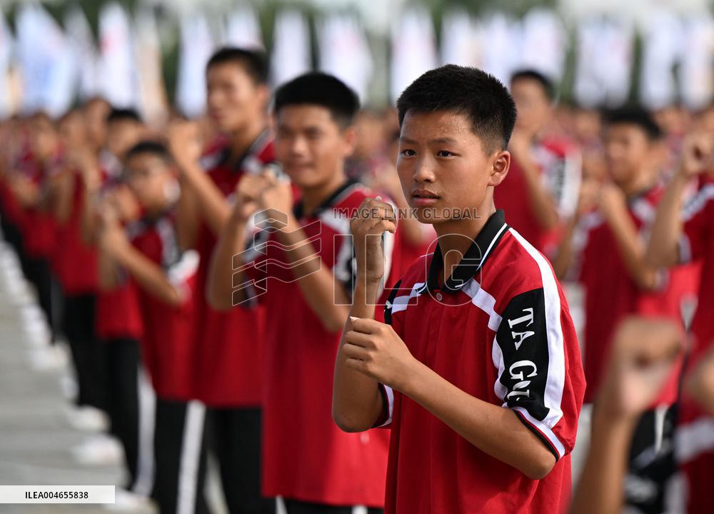 International Boxing Day - China