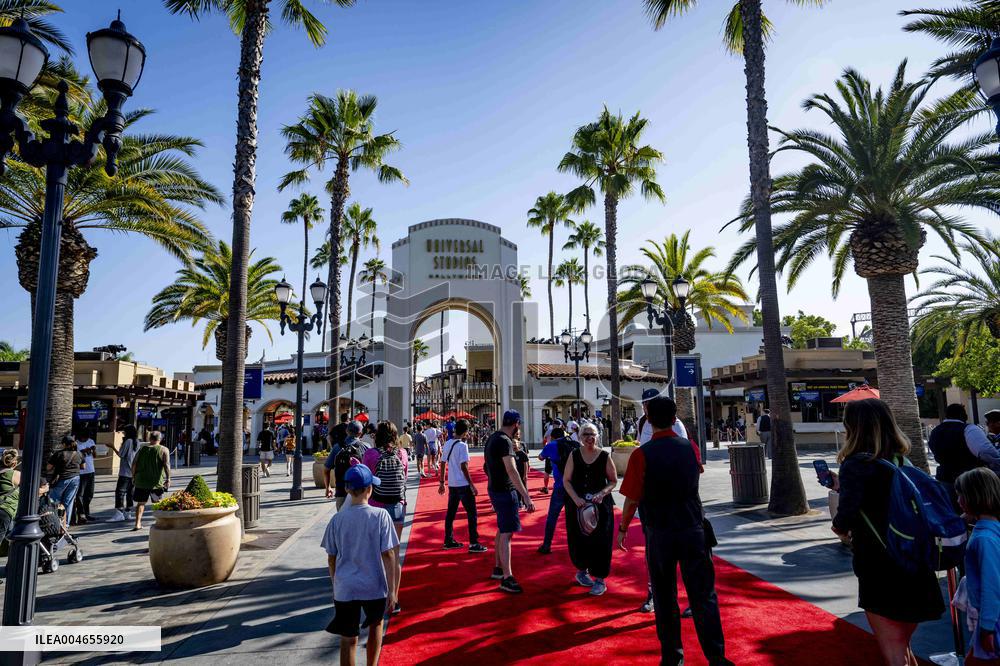 Illustration - Universal Studios Hollywood - LA