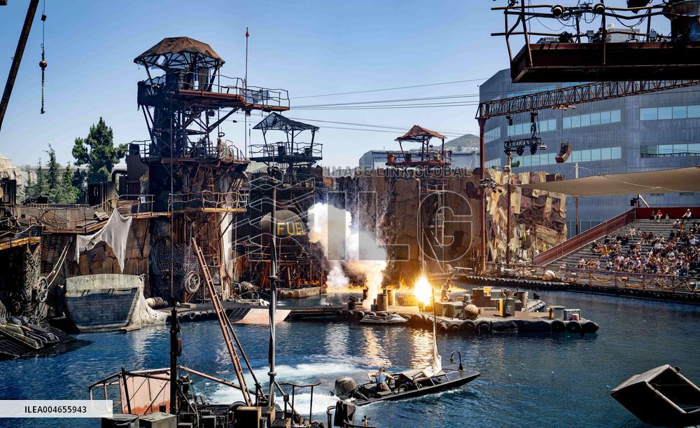 Illustration - Universal Studios Hollywood - LA