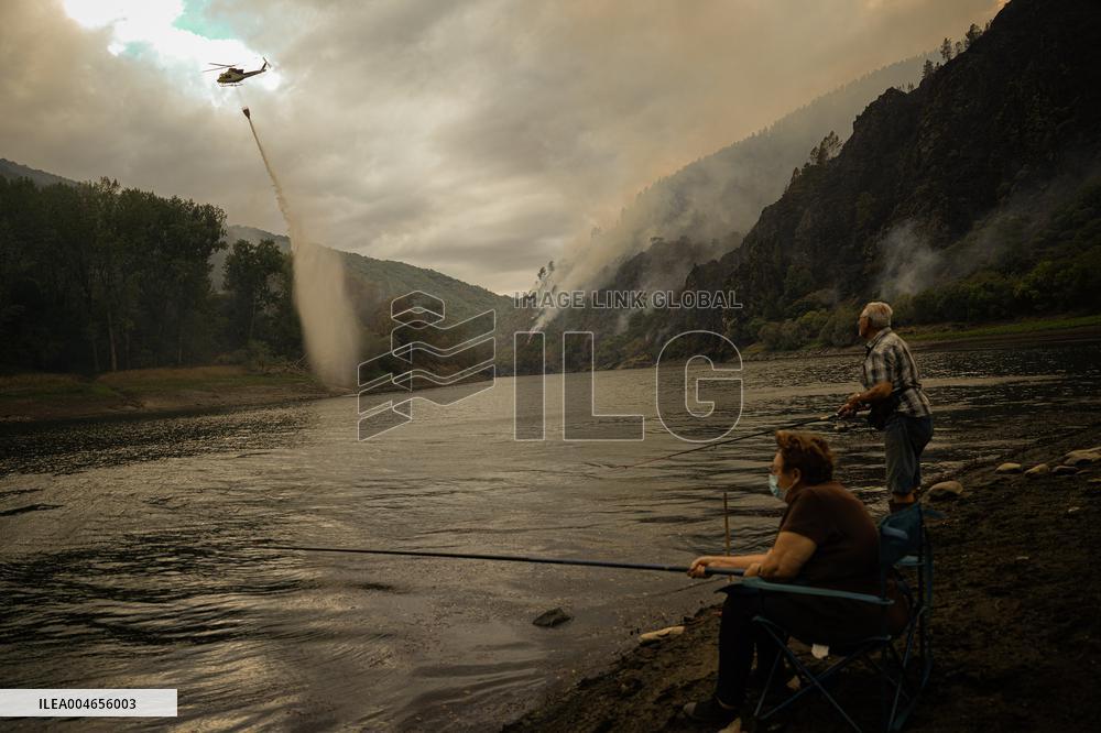 Situation 2 in Pobra Do Brollón Fire Cancelled - Spain