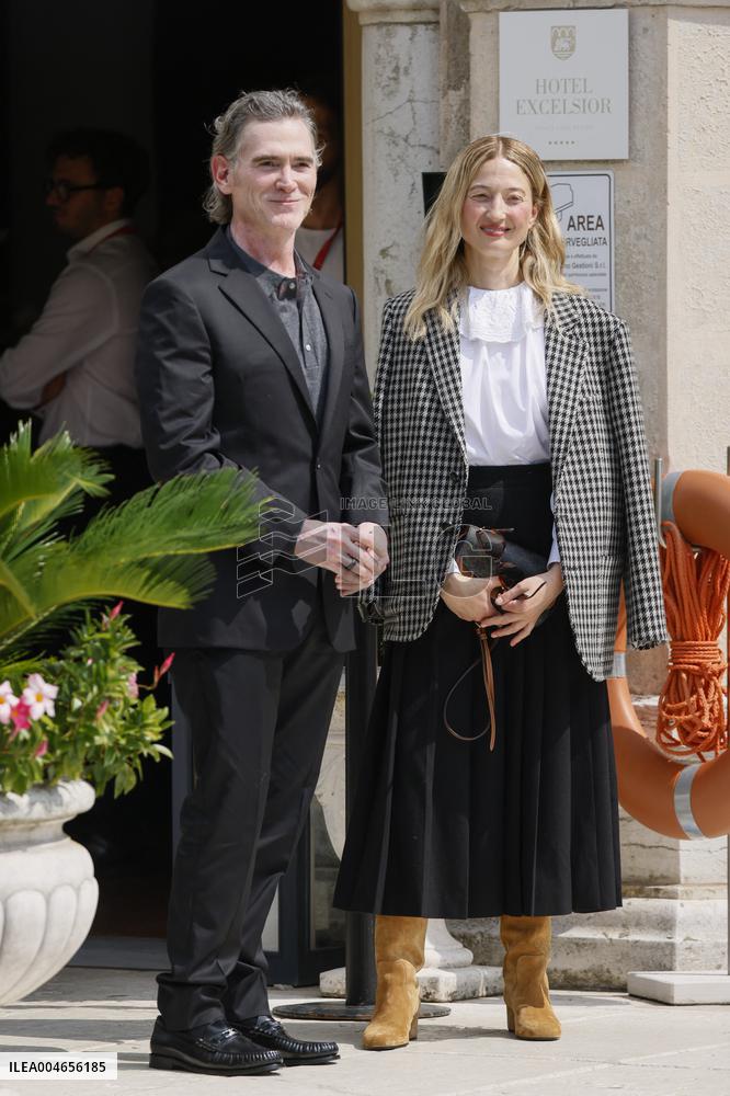 VENICE - Arrival cast of mo’vie Jay Kelly’ MP