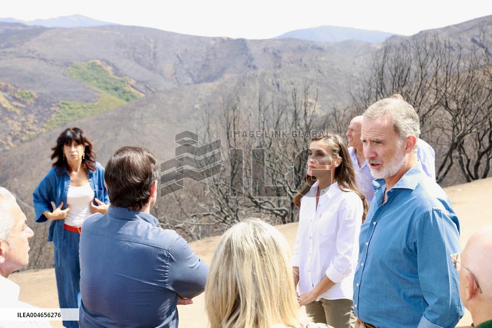 Royals Visit Fire-Affected Areas In Lake Sanabria