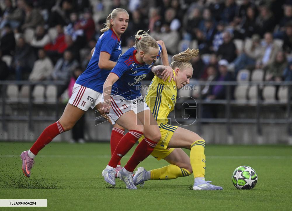 Jalkapallo: HJK aloittaa naisten Mestarien liigan kotiturnauksensa kohtaamalla Vålerengan