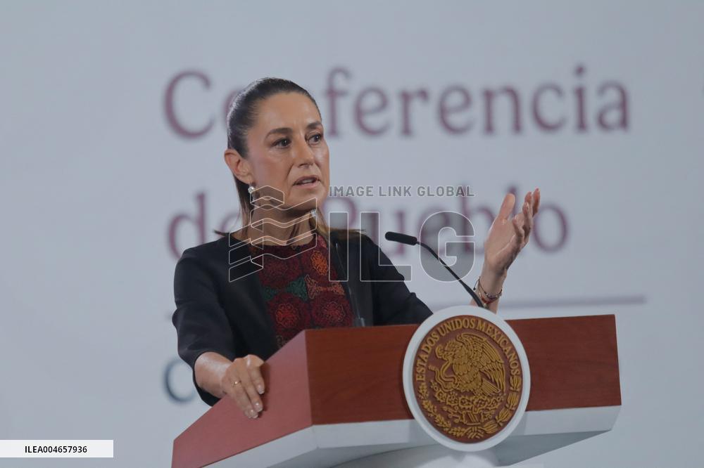 Mexican President Claudia Sheinbaum Holds Briefing Conference - Mexico
