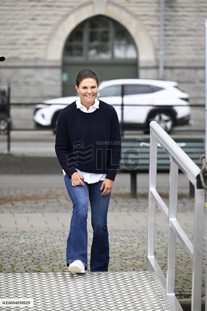 SWEDEN CROWN PRINCESS BALTIC SEA DAY