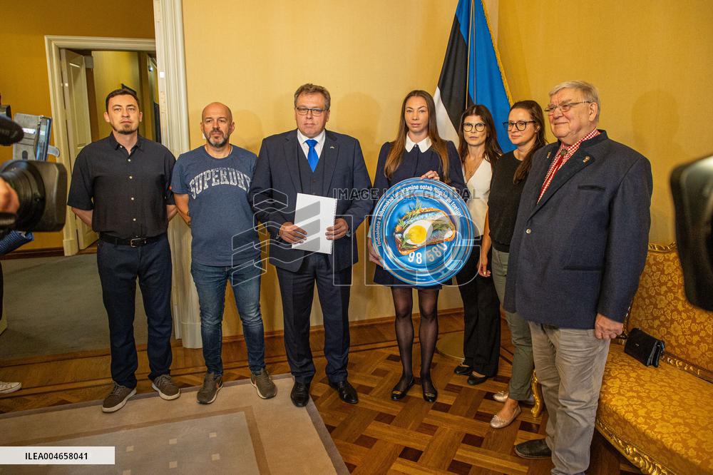 VAT petition reached Riigikogu