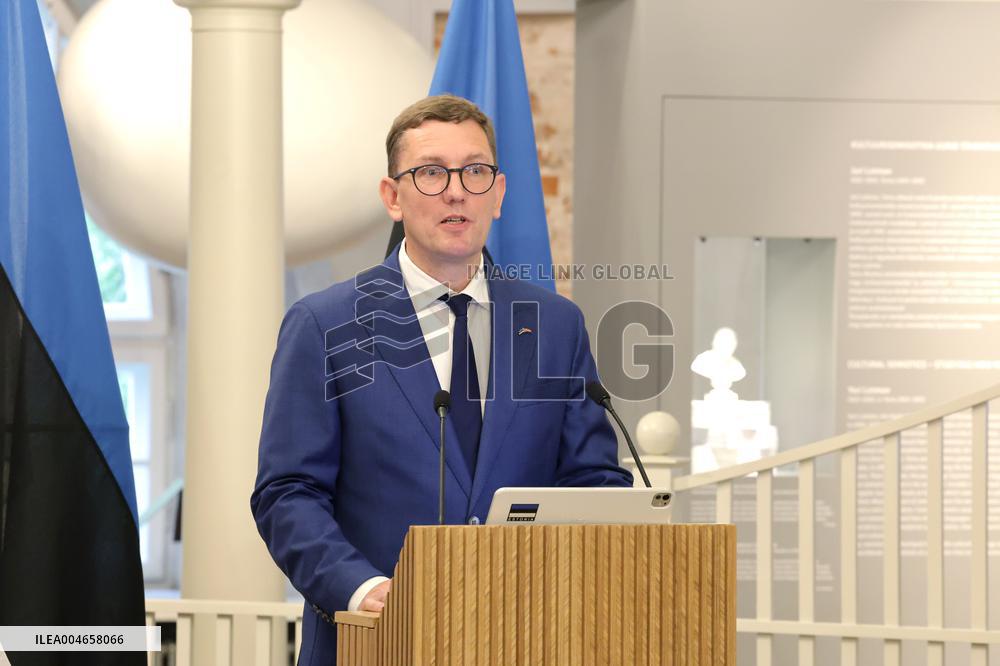 Estonian and Latvian governments joint session