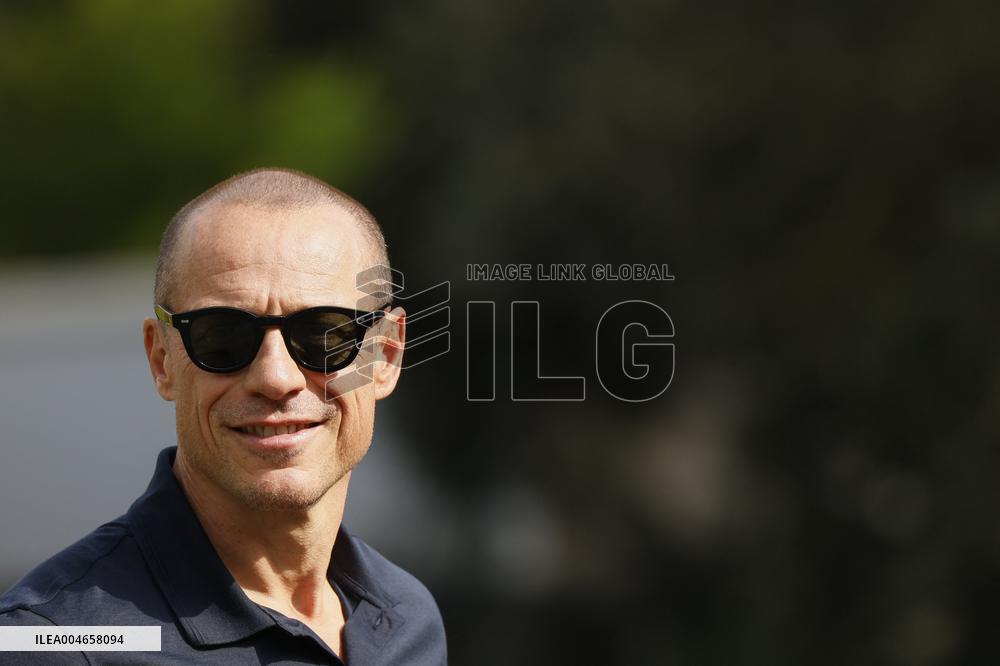 VENICE - Arrival Stefano Accorsi MP