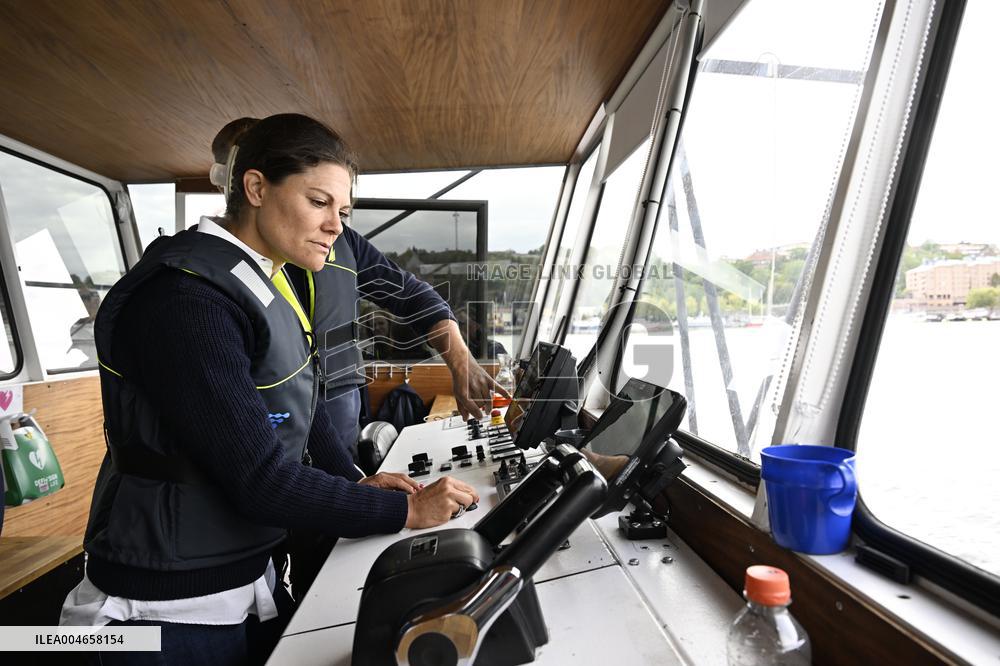 SWEDEN CROWN PRINCESS BALTIC SEA DAY