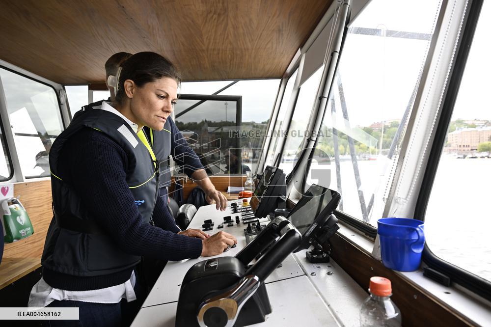 SWEDEN CROWN PRINCESS BALTIC SEA DAY