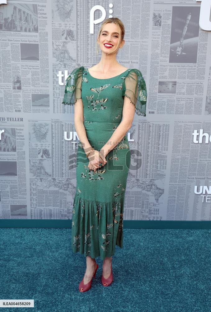 Universal Television's The Paper Series Premiere - LA