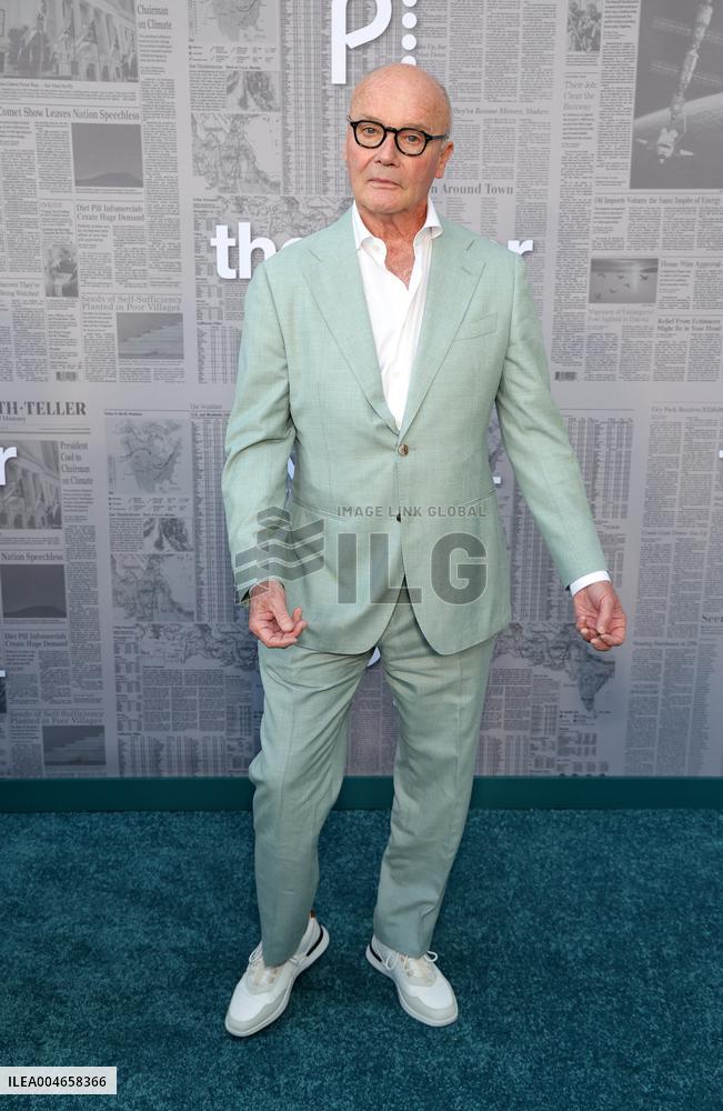 Universal Television's The Paper Series Premiere - LA