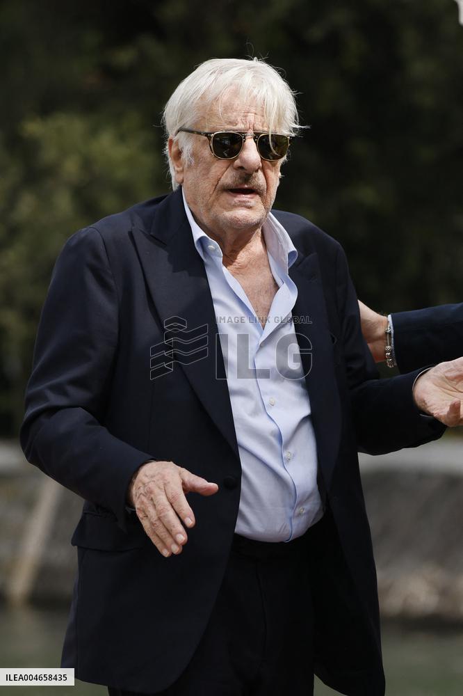 VENICE - Arrival Giancarlo Giannini MP