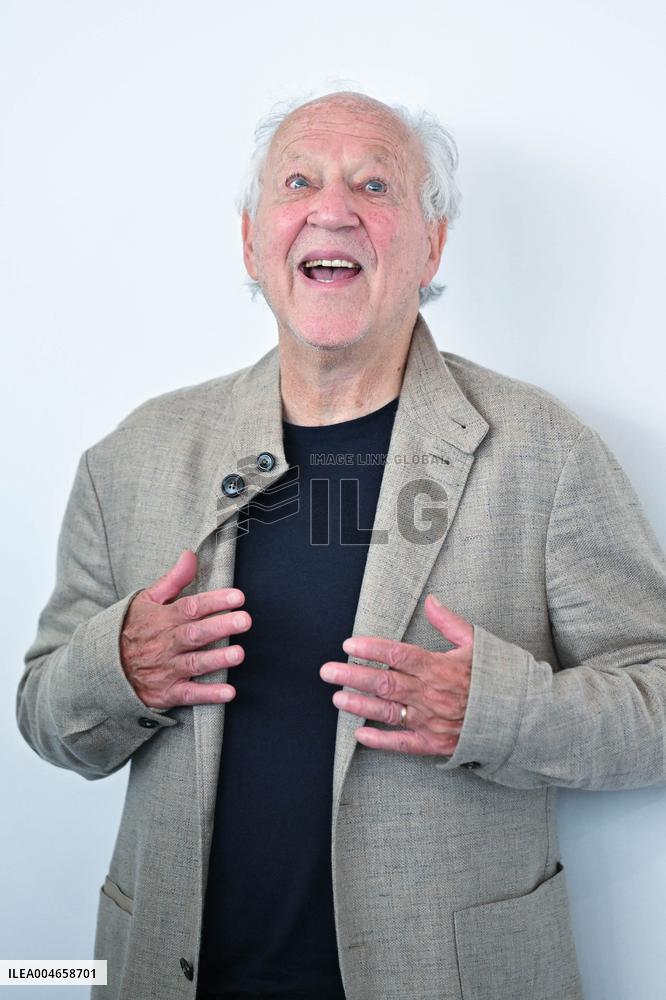 Venice Ghost Elephants Photocall AM