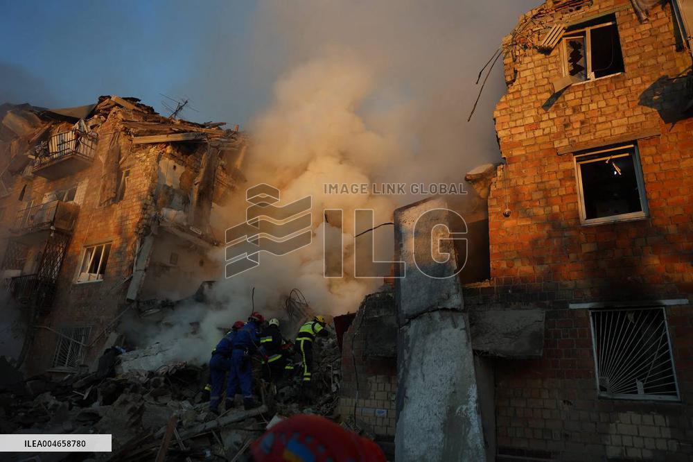 Significant Russian Attack in Kyiv - Ukraine