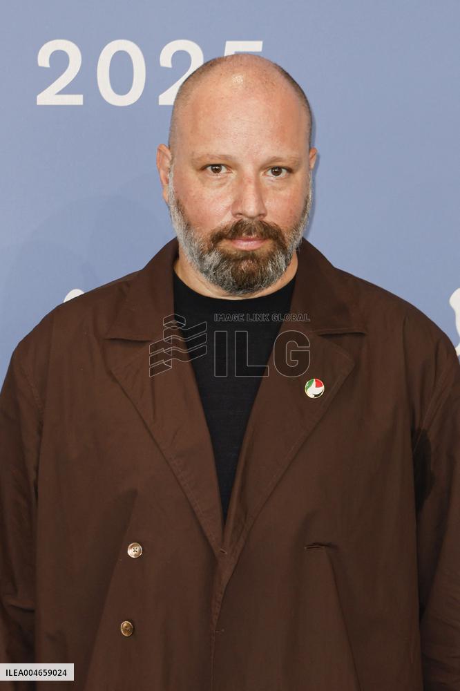 VENICE - Photocall film BUGONIA MP