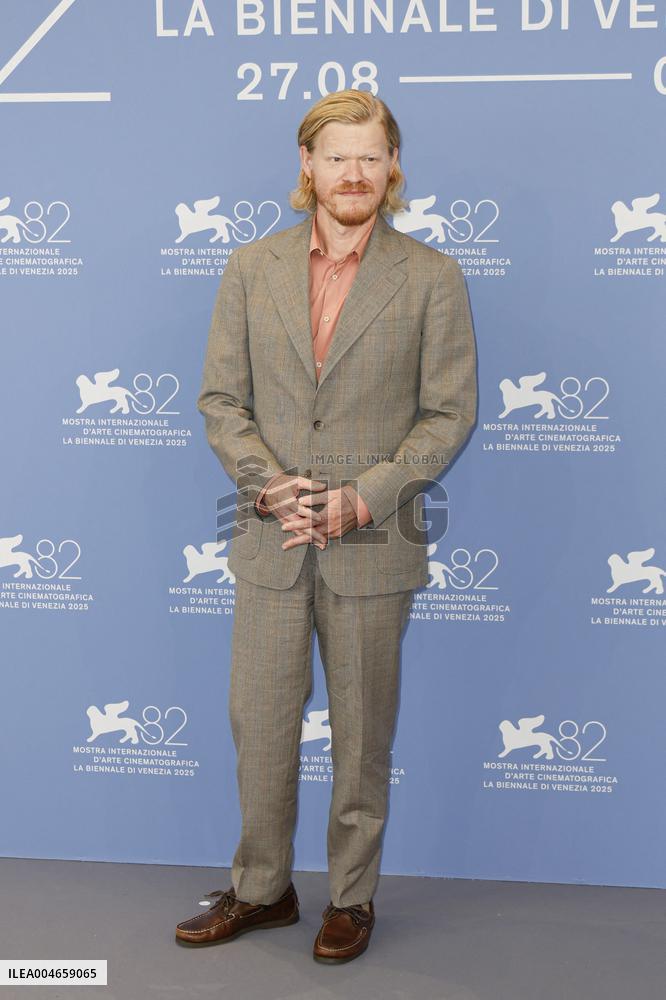 VENICE - Photocall film BUGONIA MP