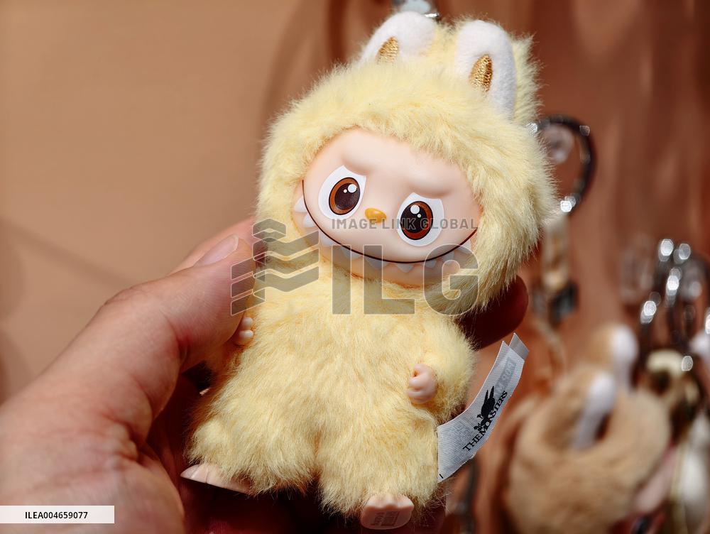 Pop Mart Mini Labubu Doll