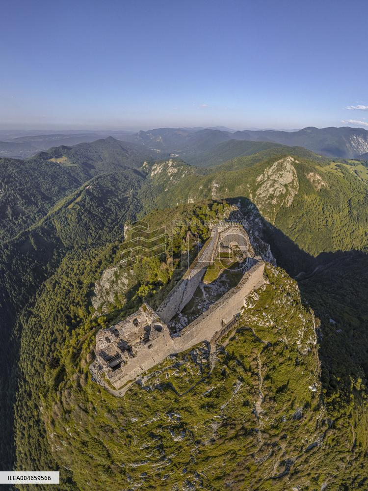 Illustration - Pays Cathare