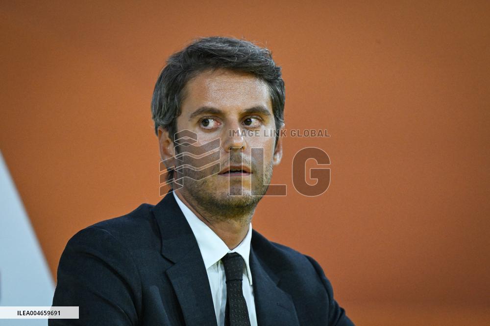 Debate at the REF 2025 in Paris FA