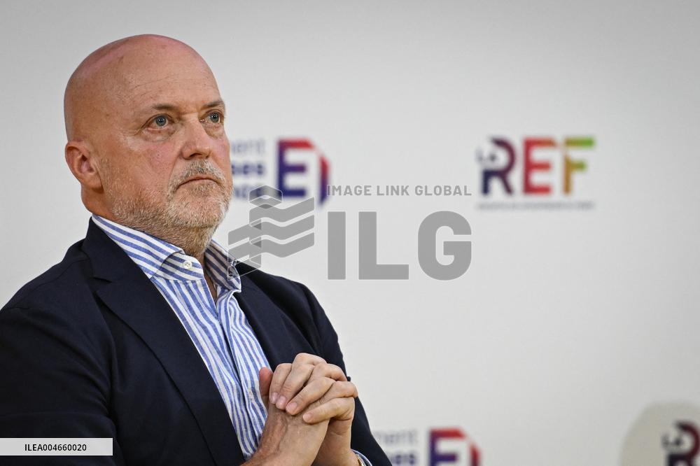 Debate at the REF 2025 in Paris FA