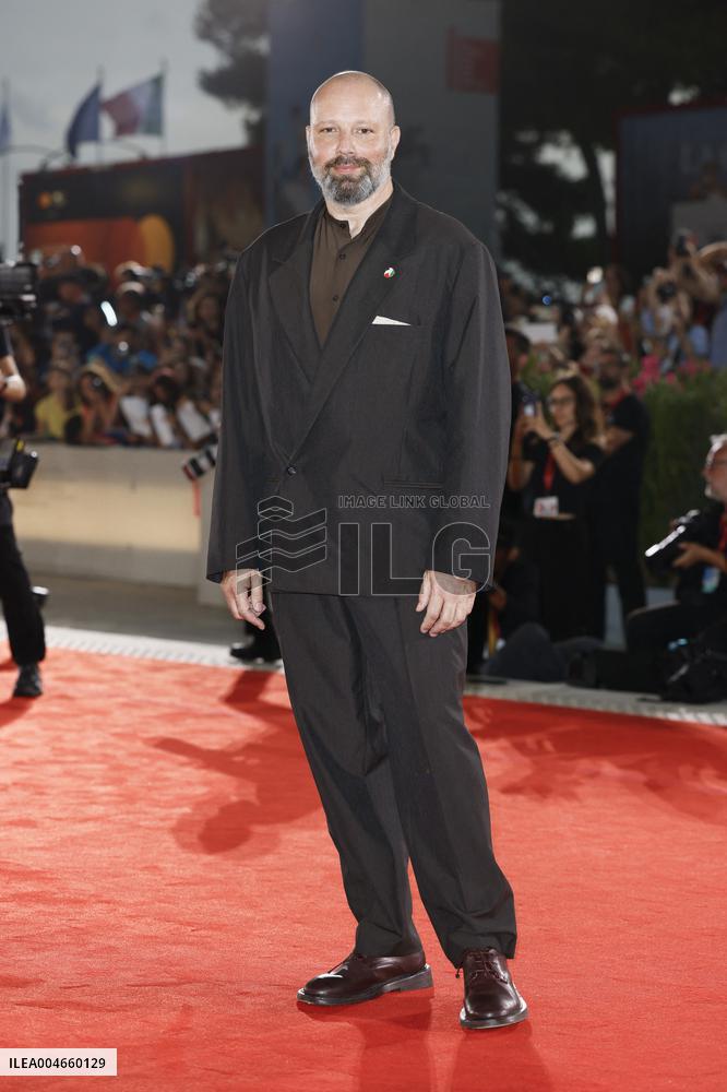 VENICE - Red carpet film BUGONIA MP