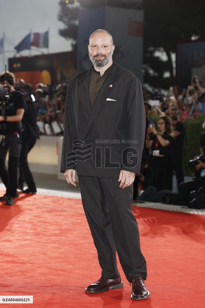 VENICE - Red carpet film BUGONIA MP