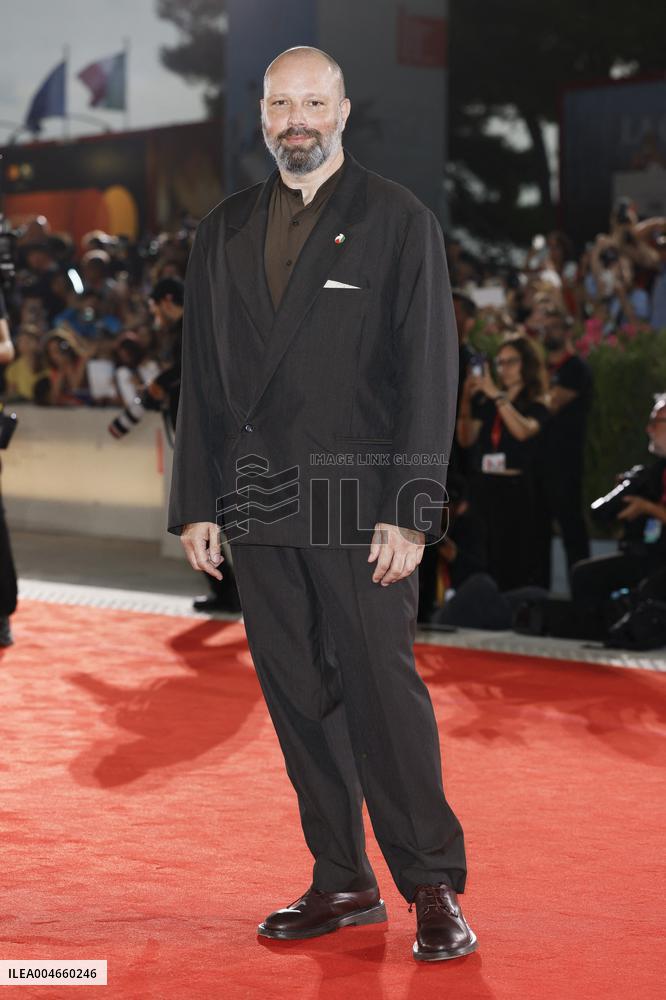 VENICE - Red carpet film BUGONIA MP