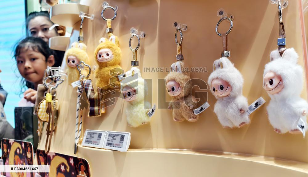 Pop Mart Labubu Popular