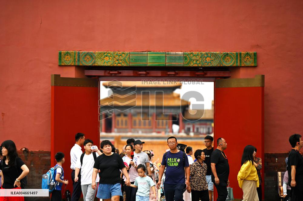The Forbidden City Tour in Beijing