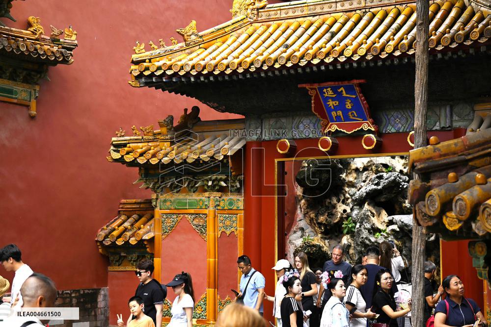 The Forbidden City Tour in Beijing